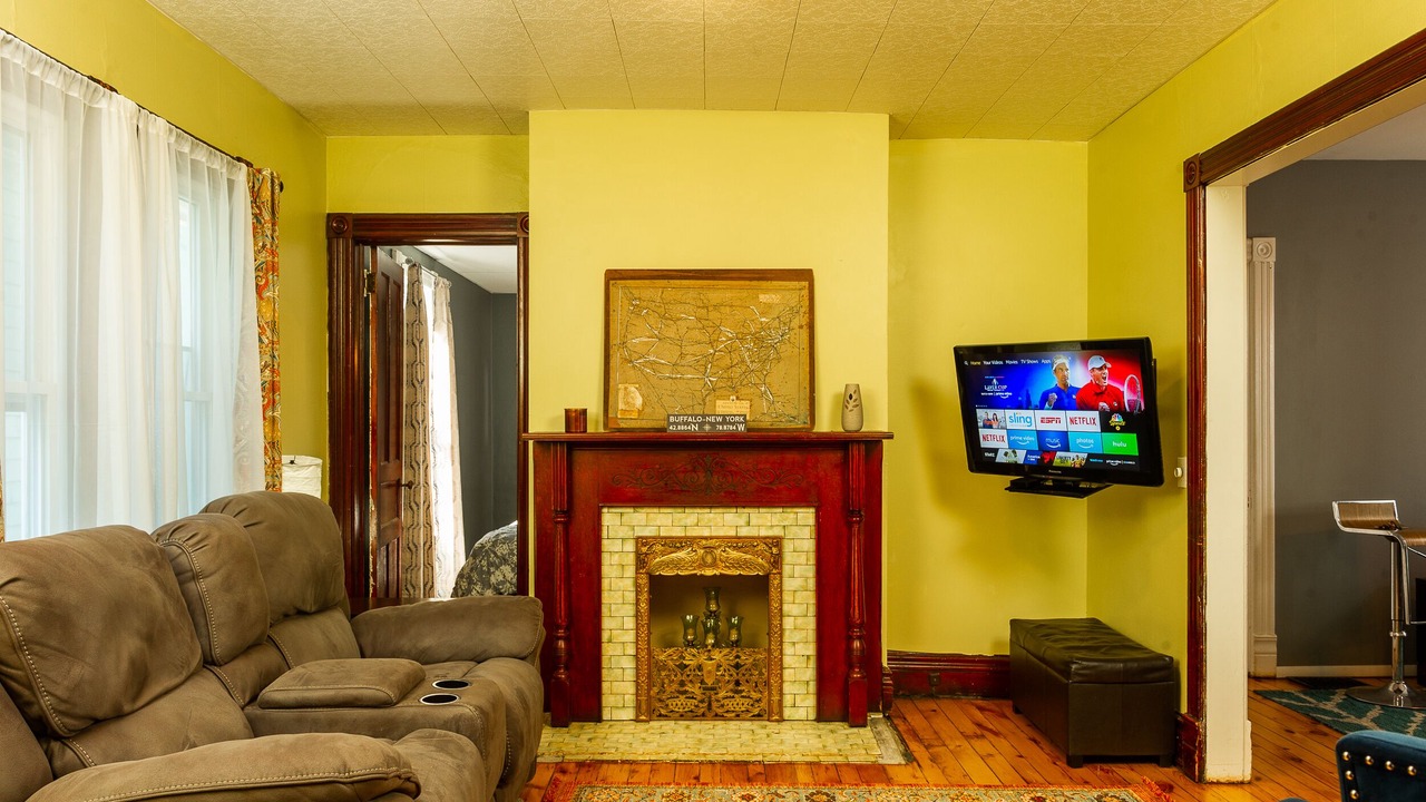 Photo of Livingroom in Buffalo