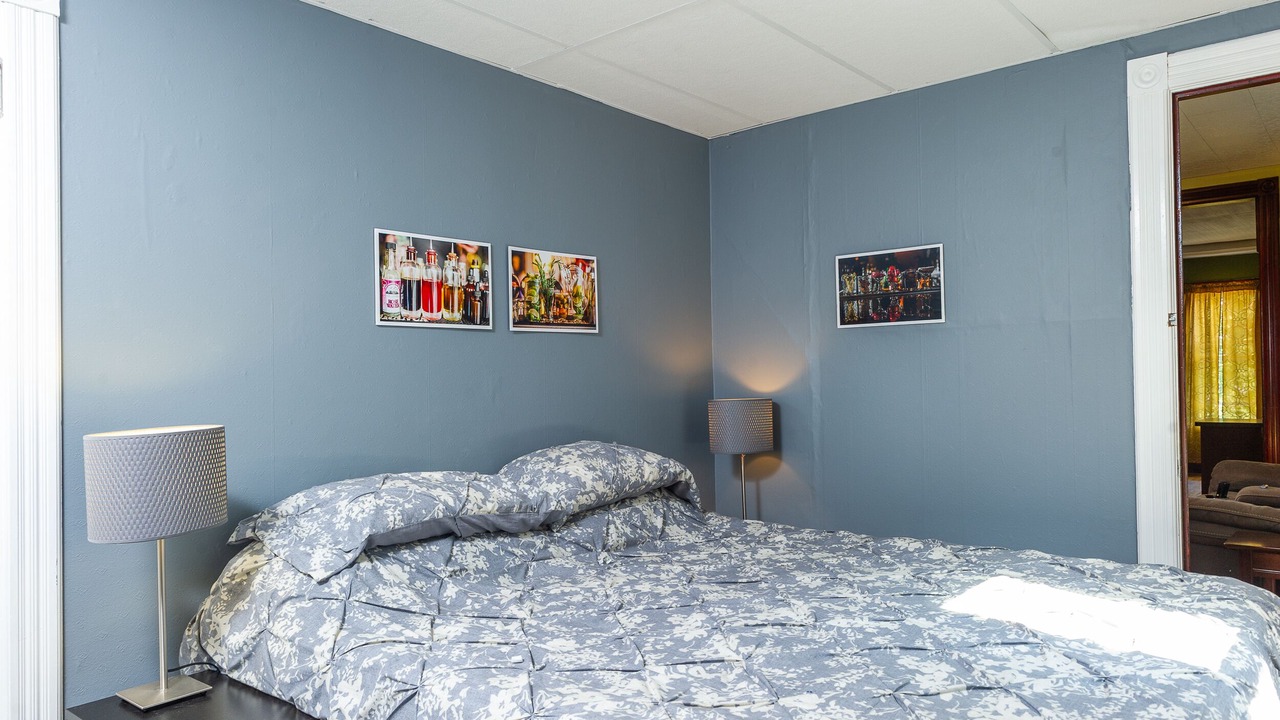 Photo of Bedroom in Buffalo
