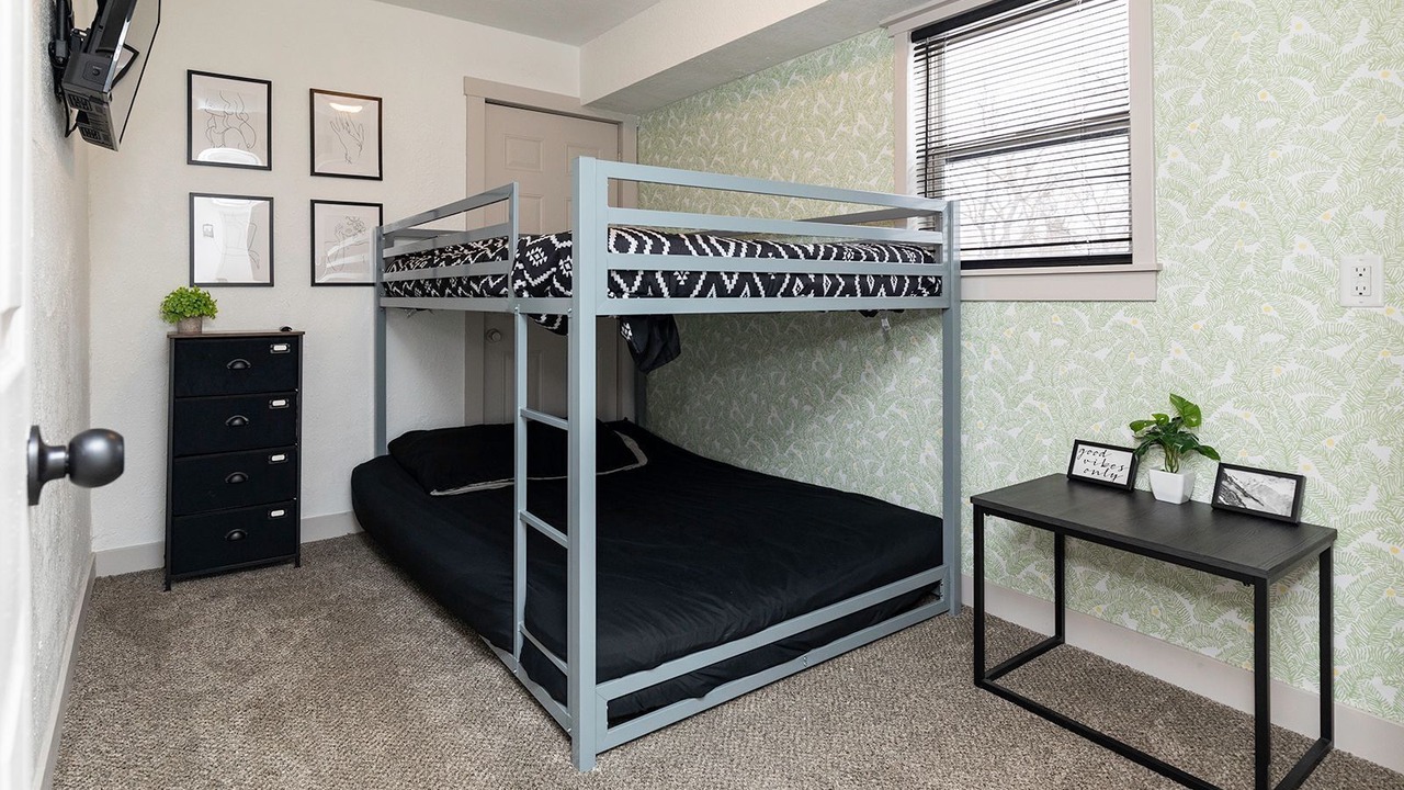 Photo of Others in Des Moines