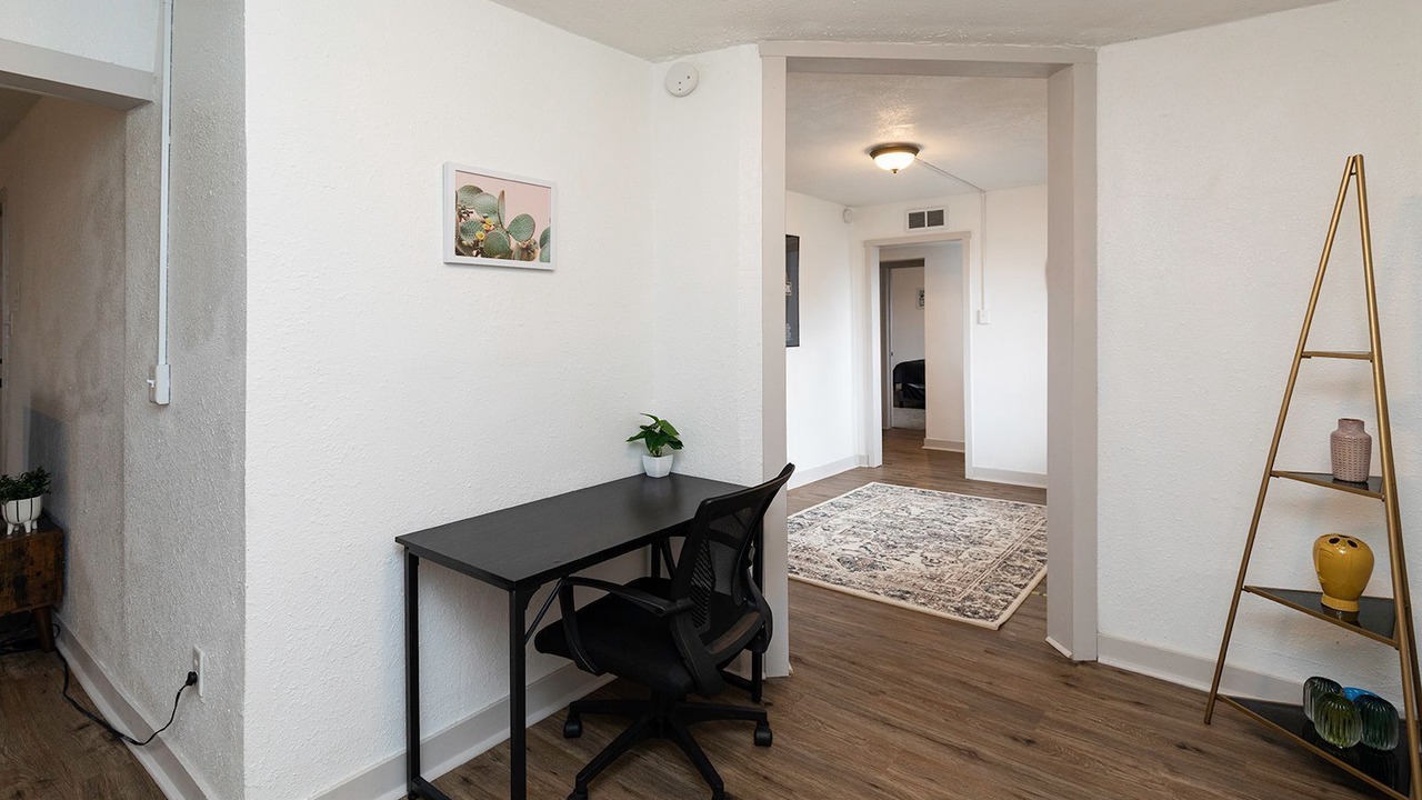 Photo of Others in Des Moines