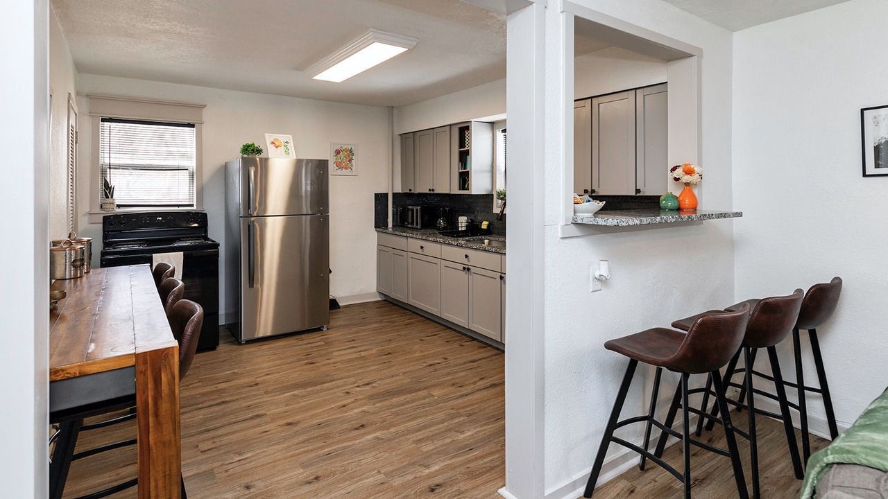 Photo of Others in Des Moines