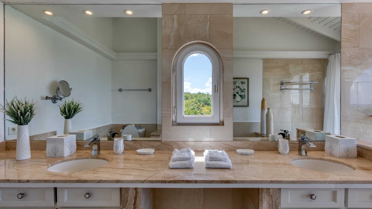 Photo of Bathroom in Les Terres Basses