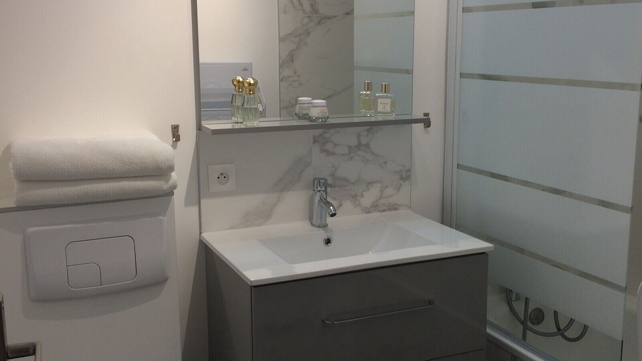 Photo of Bathroom in Adervielle-Pouchergues