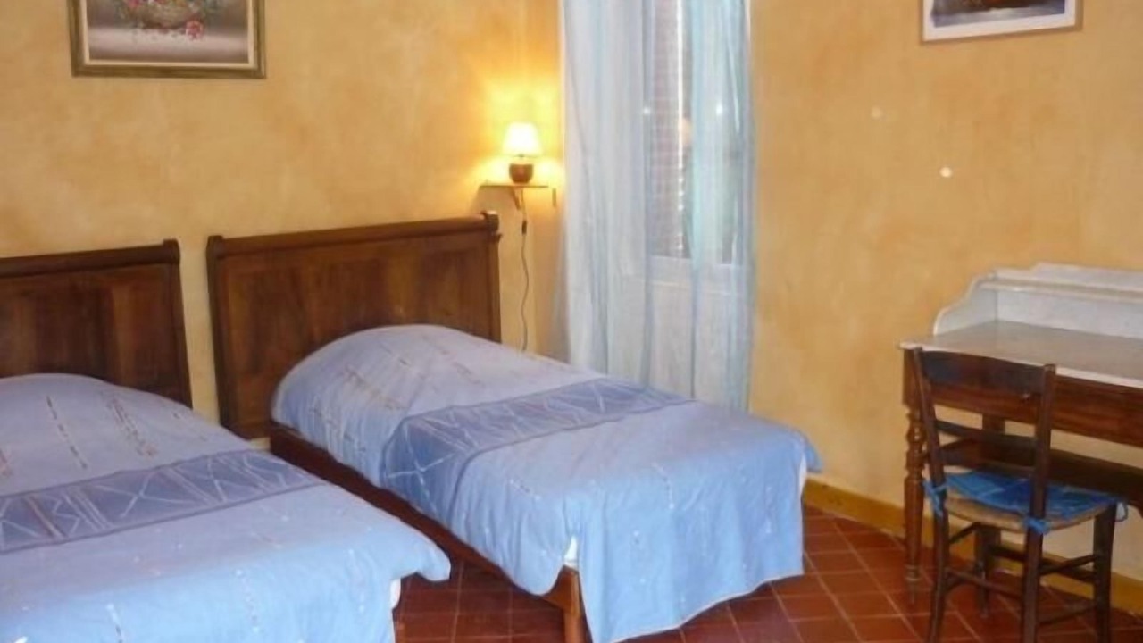 Photo of Bedroom in Sceaux-du-Gatinais