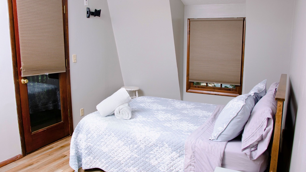 Photo of Bedroom in Hulbert