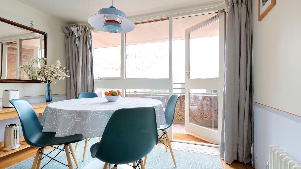 Photo of Others in Tower Hill