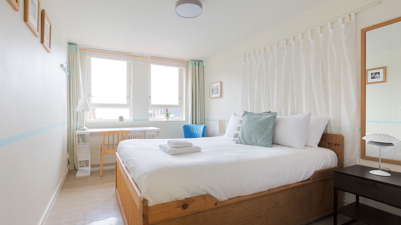 Photo of Bedroom in Tower Hill