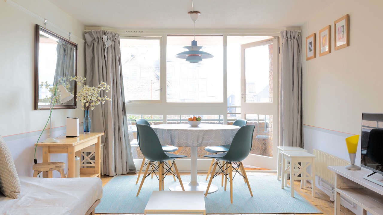 Photo of Others in Tower Hill