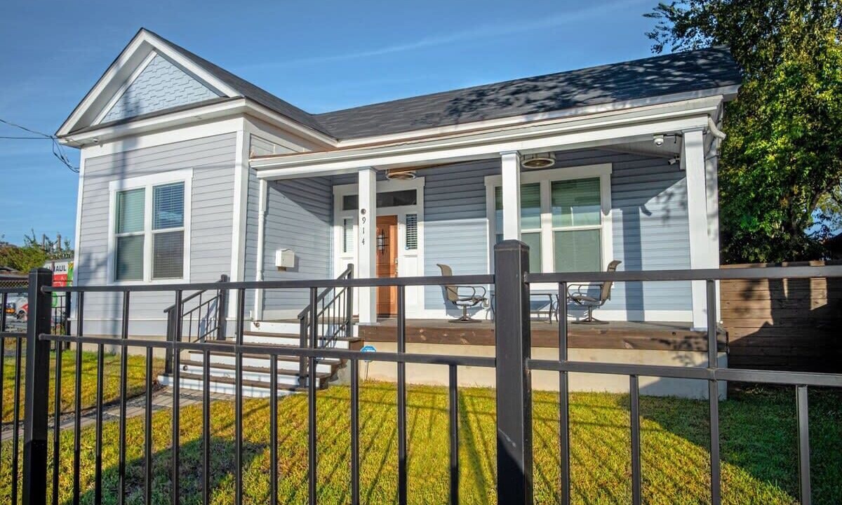 Photo of Outdoor in Near East Side