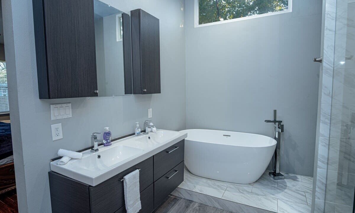 Photo of Bathroom in Near East Side
