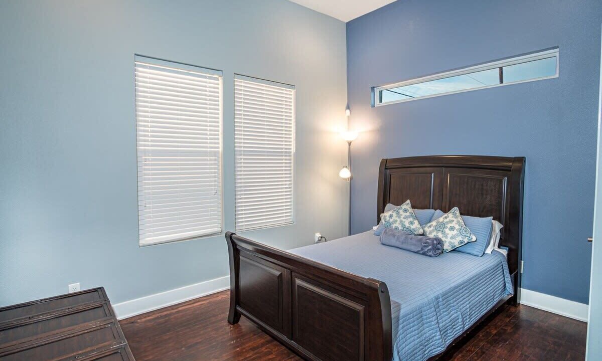 Photo of Bedroom in Near East Side