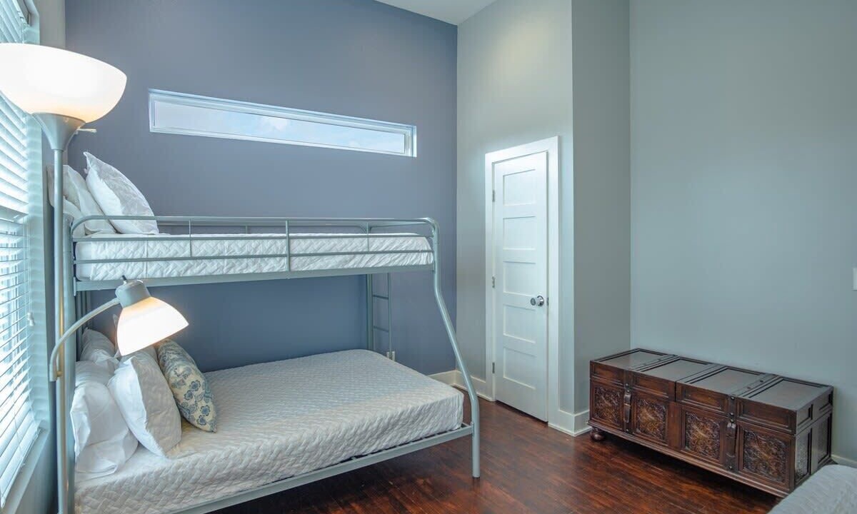 Photo of Bedroom in Near East Side