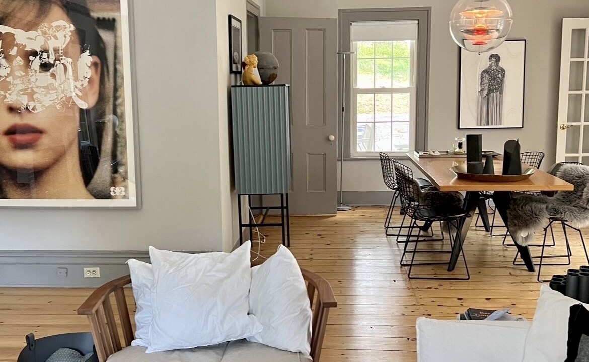 Photo of Livingroom in Hillsdale