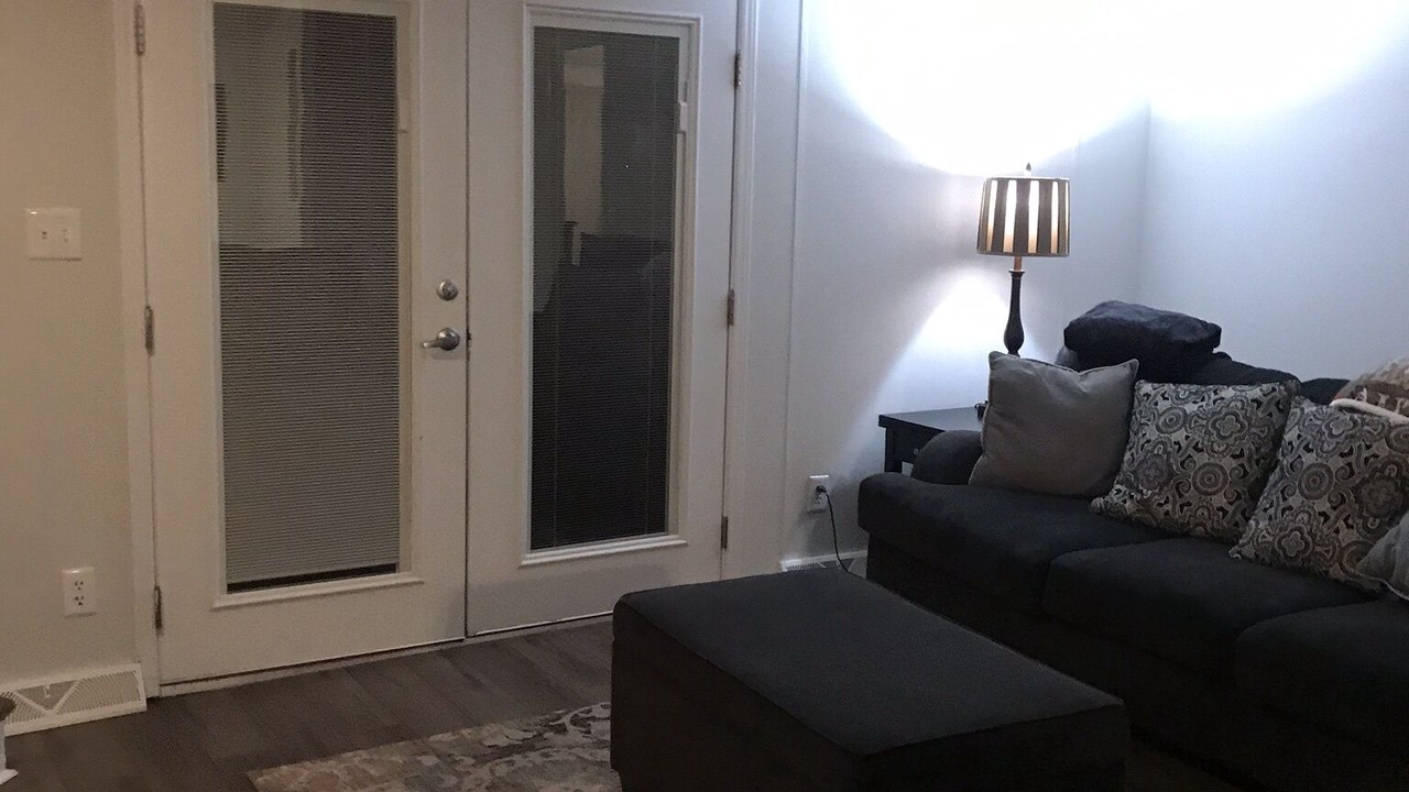 Photo of Livingroom in Lexington