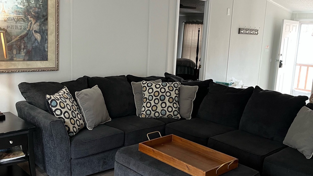 Photo of Livingroom in Lexington