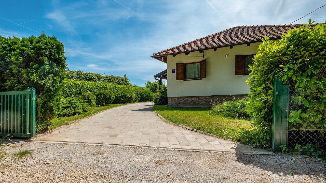 Photo of Others in Karlovac