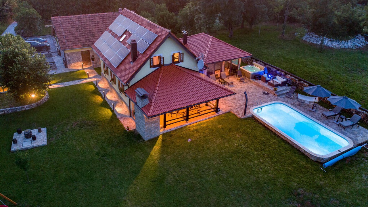 Photo of Outdoor in Lovinac