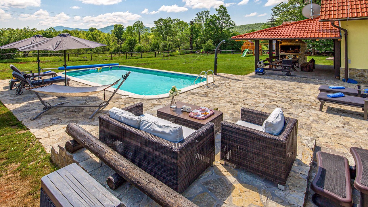 Photo of Outdoor in Lovinac