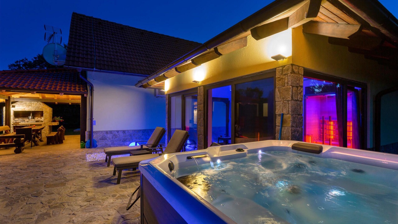 Photo of Outdoor in Lovinac