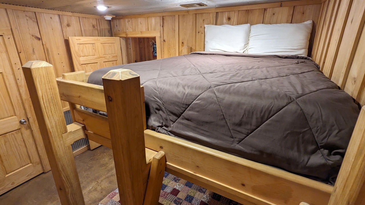 Photo of Bedroom in Mountain View