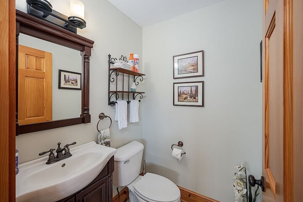 Photo of Others in Twin Mountain