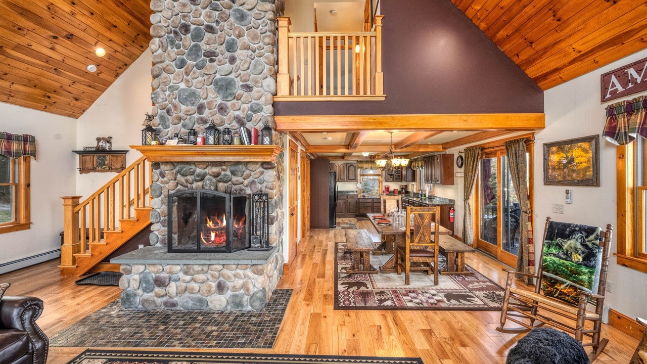 Photo of Livingroom in Twin Mountain