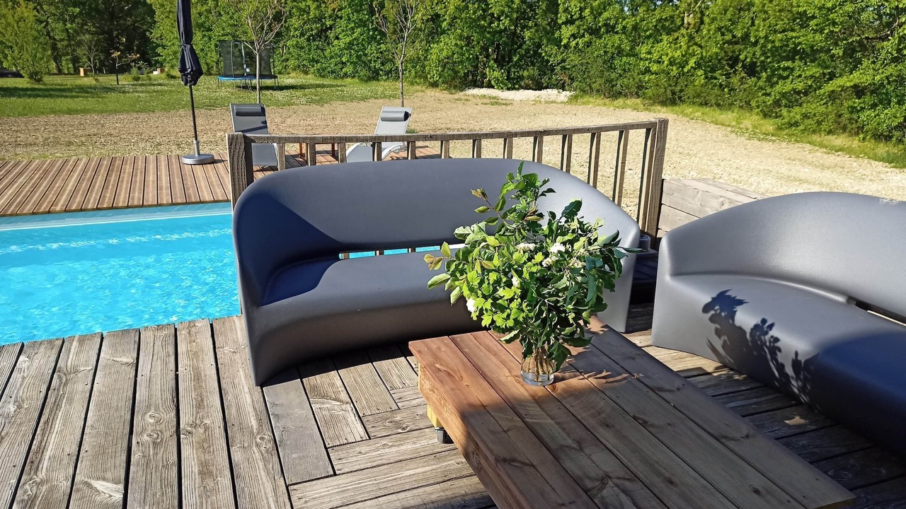 Photo of Outdoor in Devillac