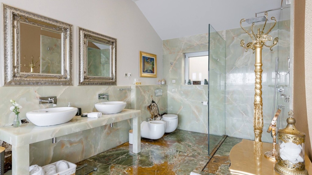 Photo of Bathroom in Lozica