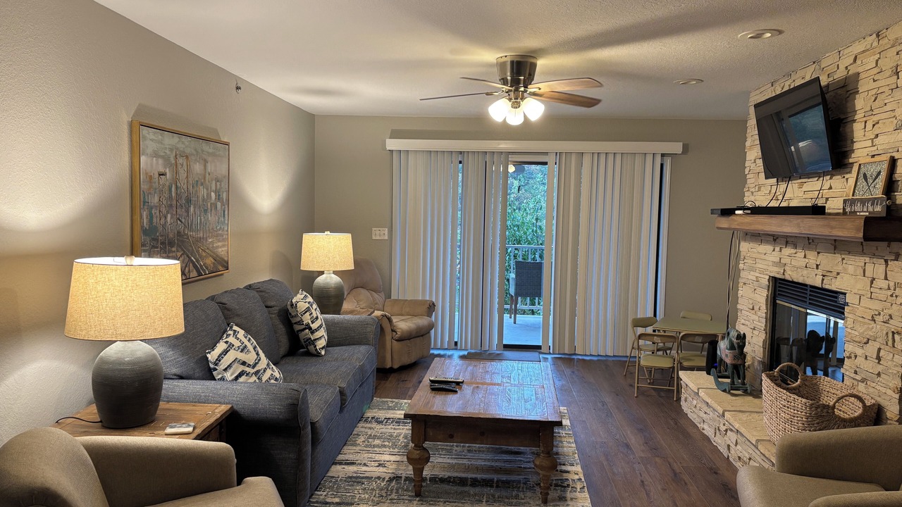 Photo of Bedroom in Osage Beach
