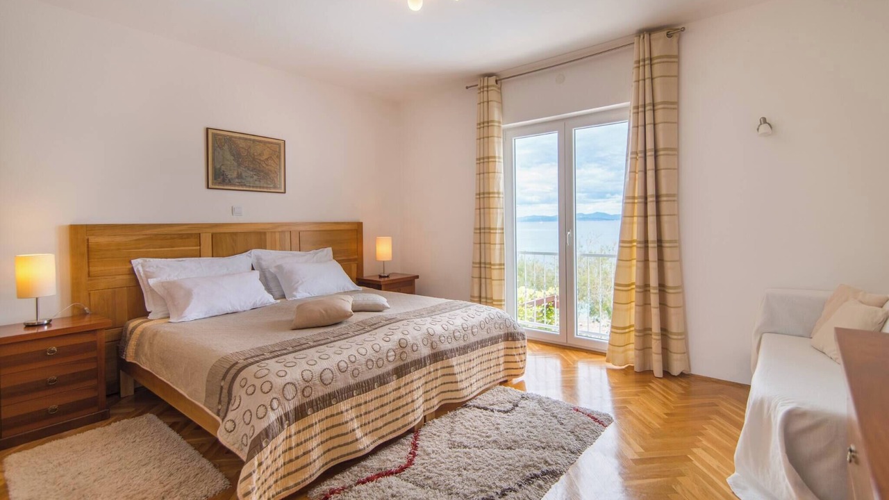 Photo of Bedroom in Mirce