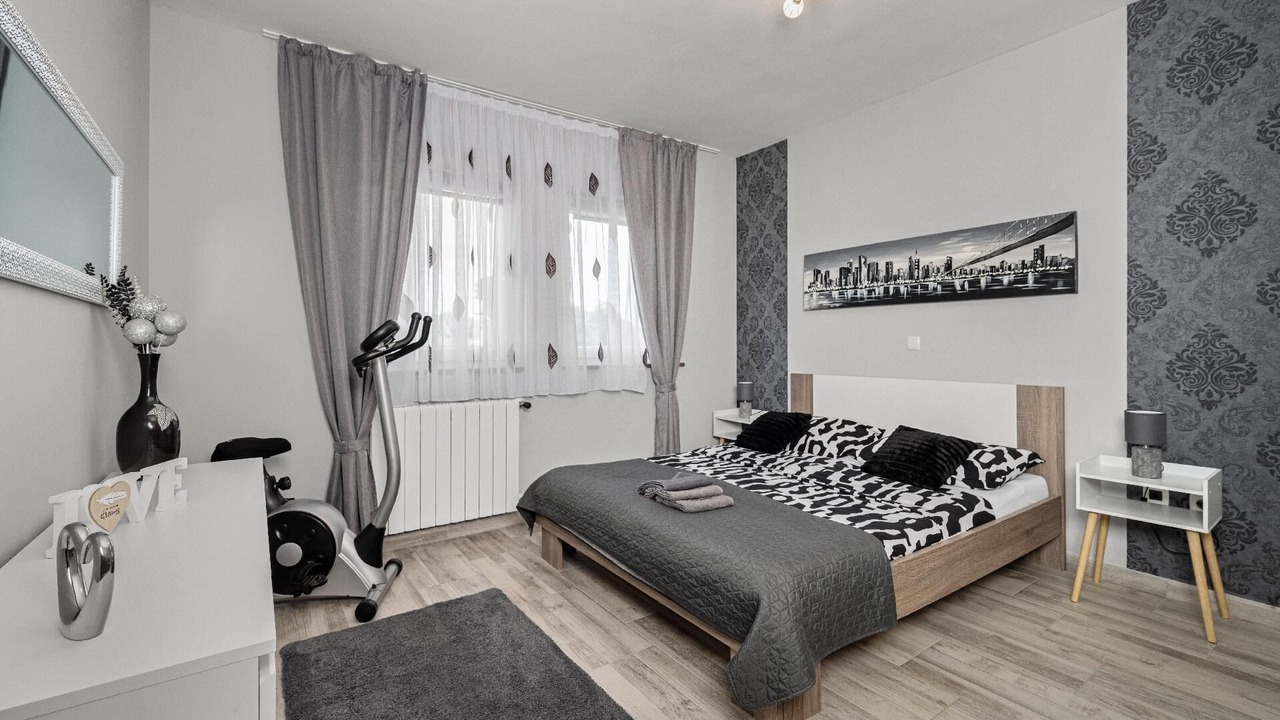 Photo of Bedroom in Marceljani