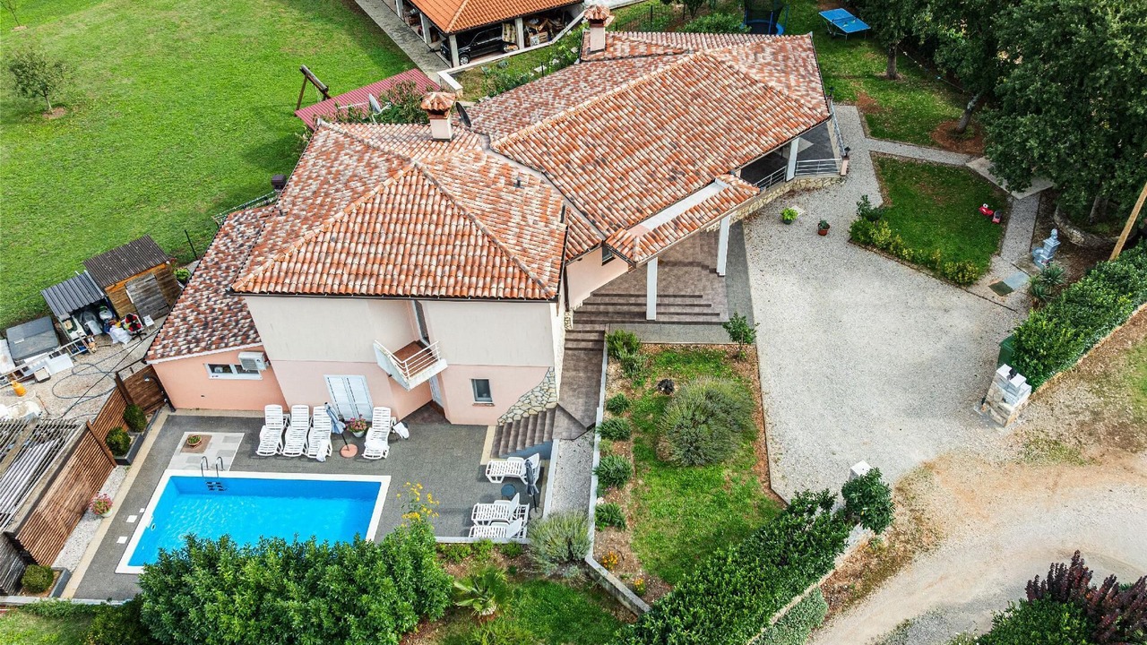 Photo of Outdoor in Marceljani