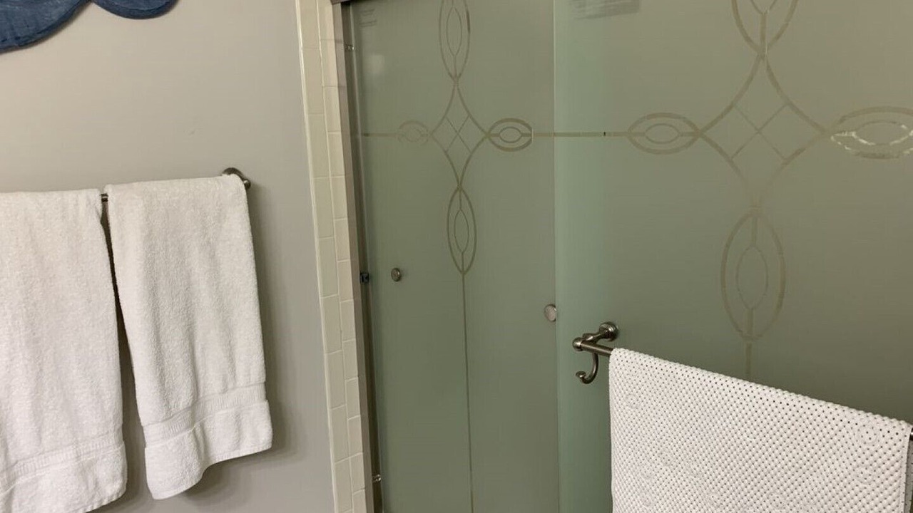 Photo of Bathroom in Cocoa Isles