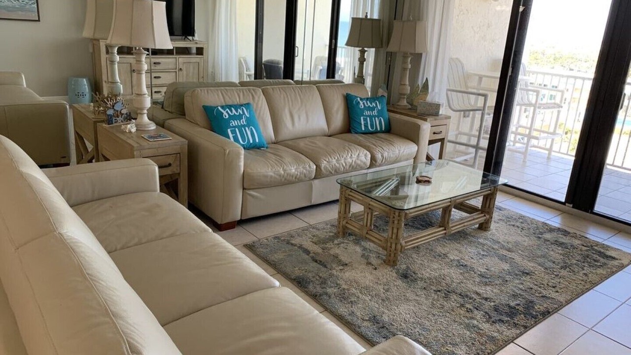 Photo of Livingroom in Cocoa Isles