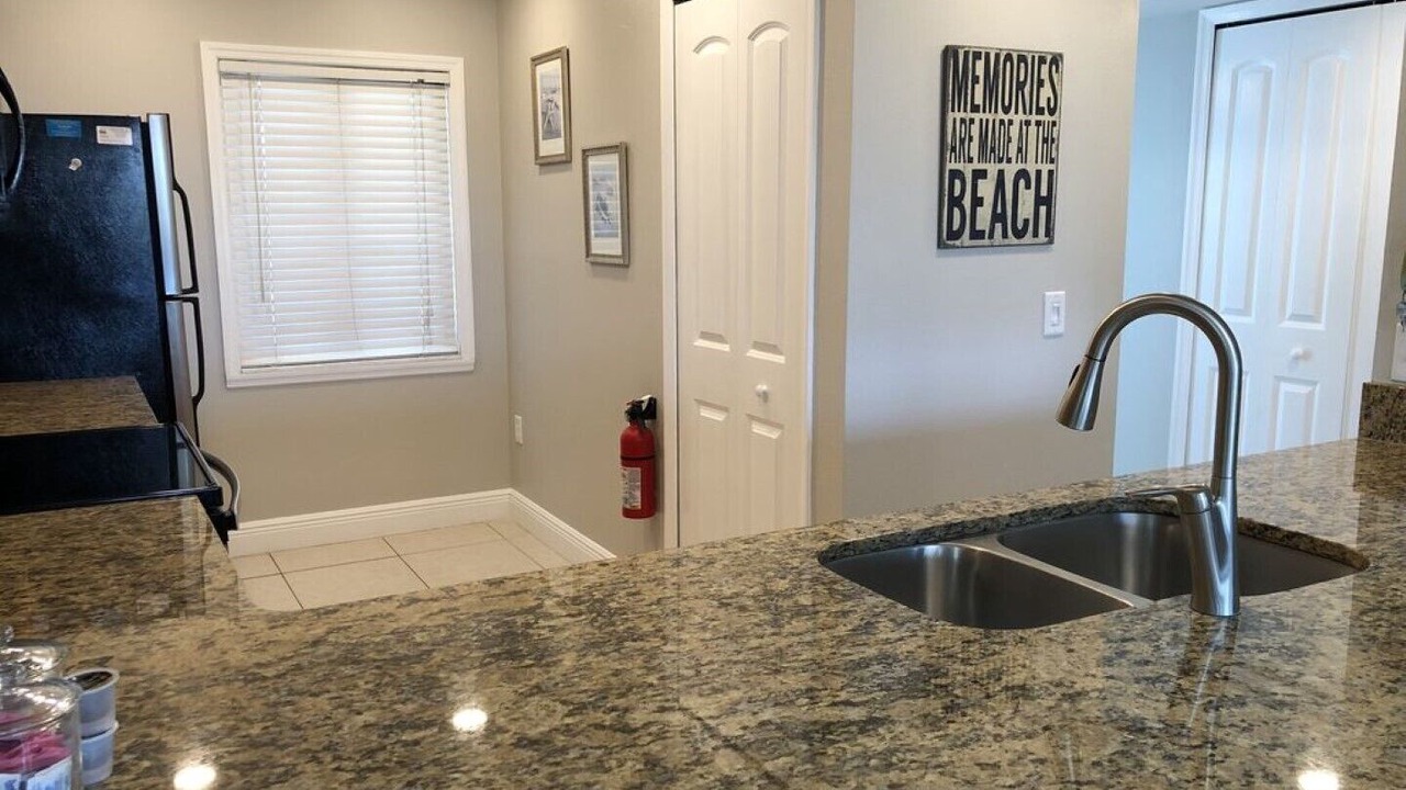 Photo of Kitchen in Cocoa Isles