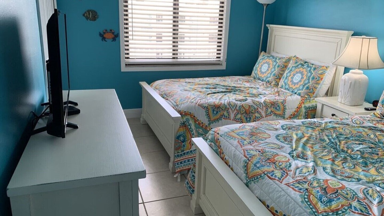 Photo of Bedroom in Cocoa Isles