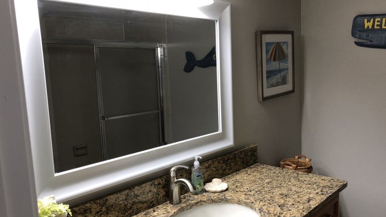 Photo of Bathroom in Cocoa Isles
