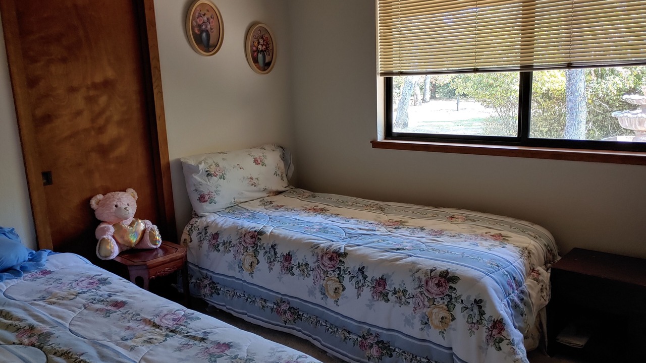 Photo of Bedroom in Granite Bay