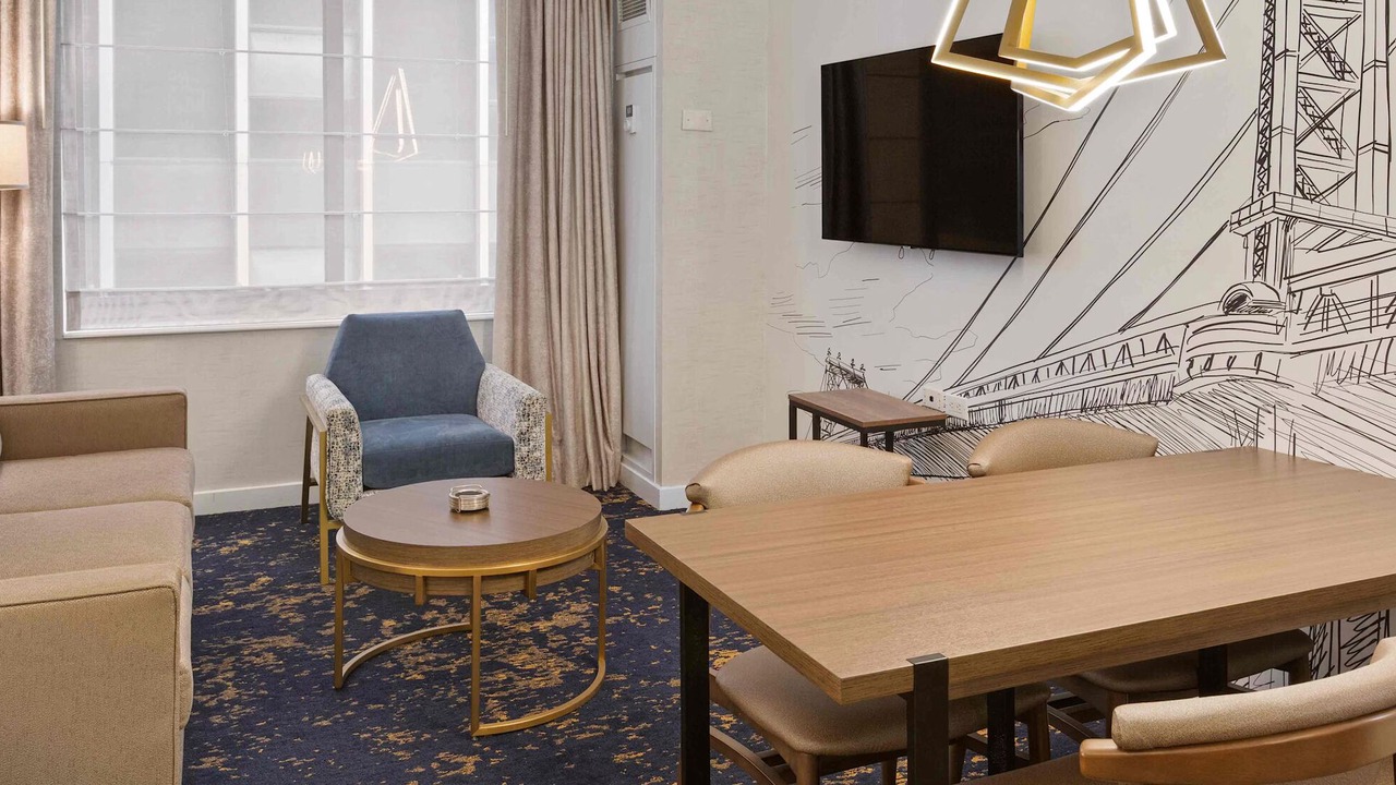 Photo of Livingroom in Midtown East