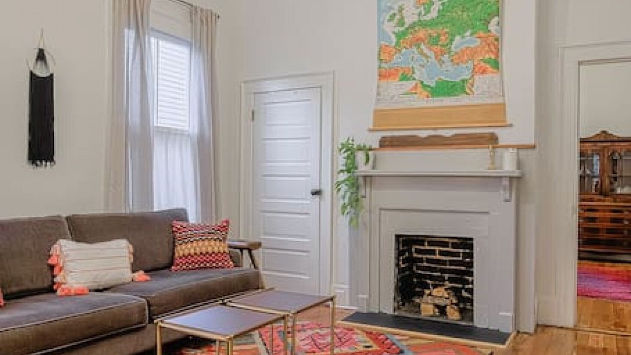 Photo of Livingroom in Earlewood
