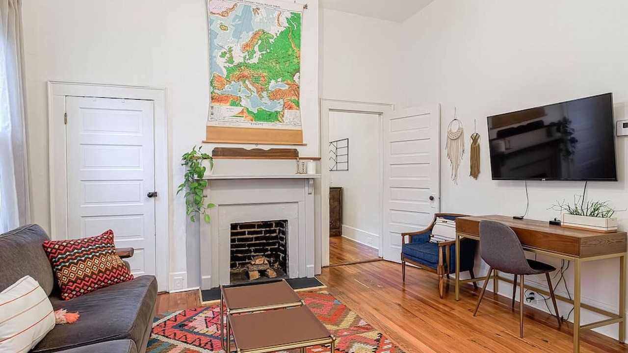 Photo of Livingroom in Earlewood