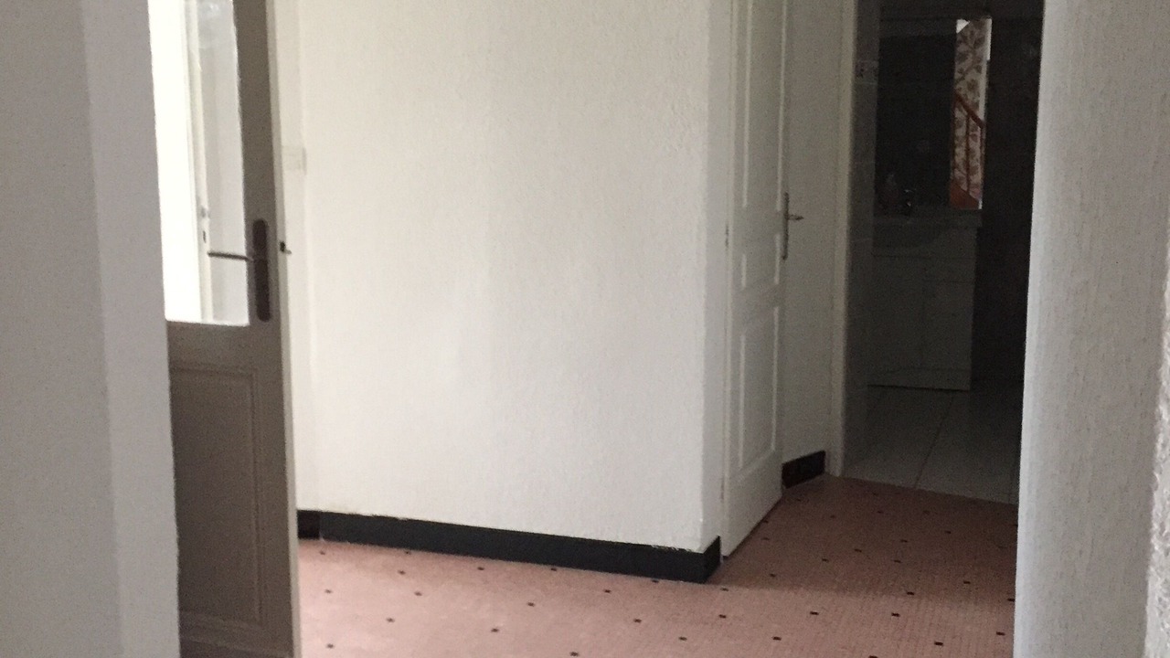 Photo of Others in Estenos