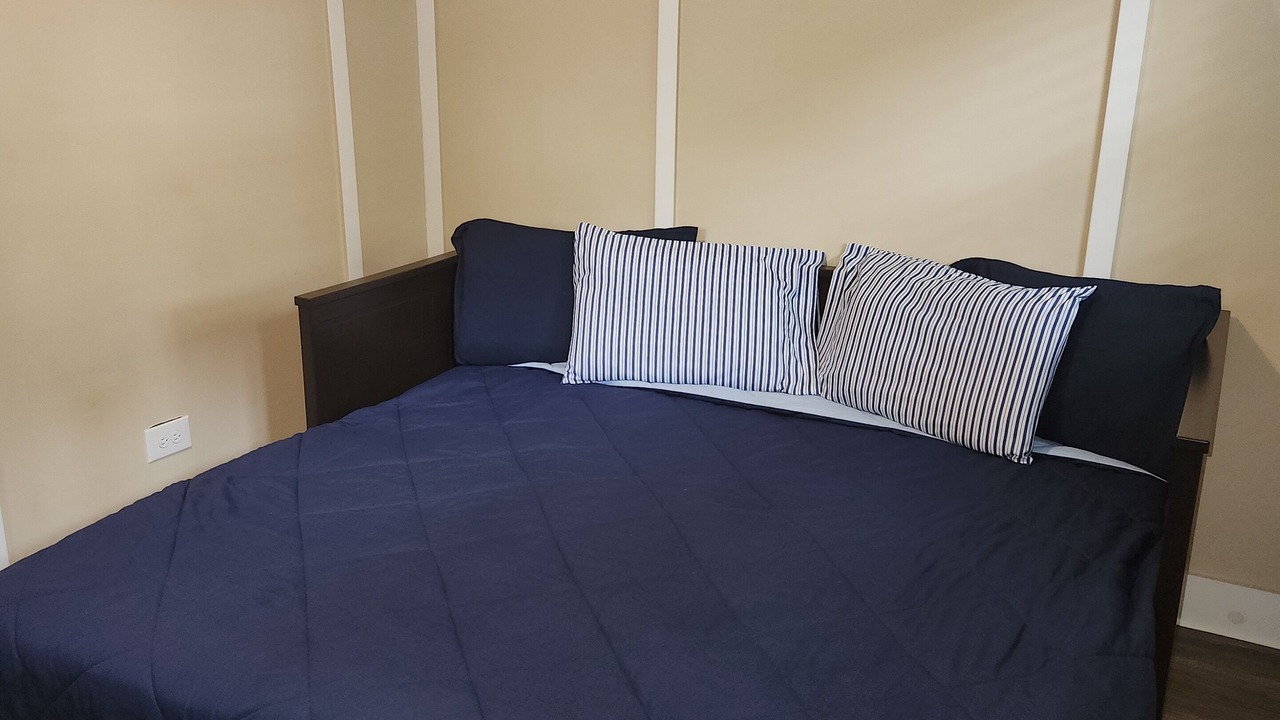 Photo of Bedroom in Glenwood