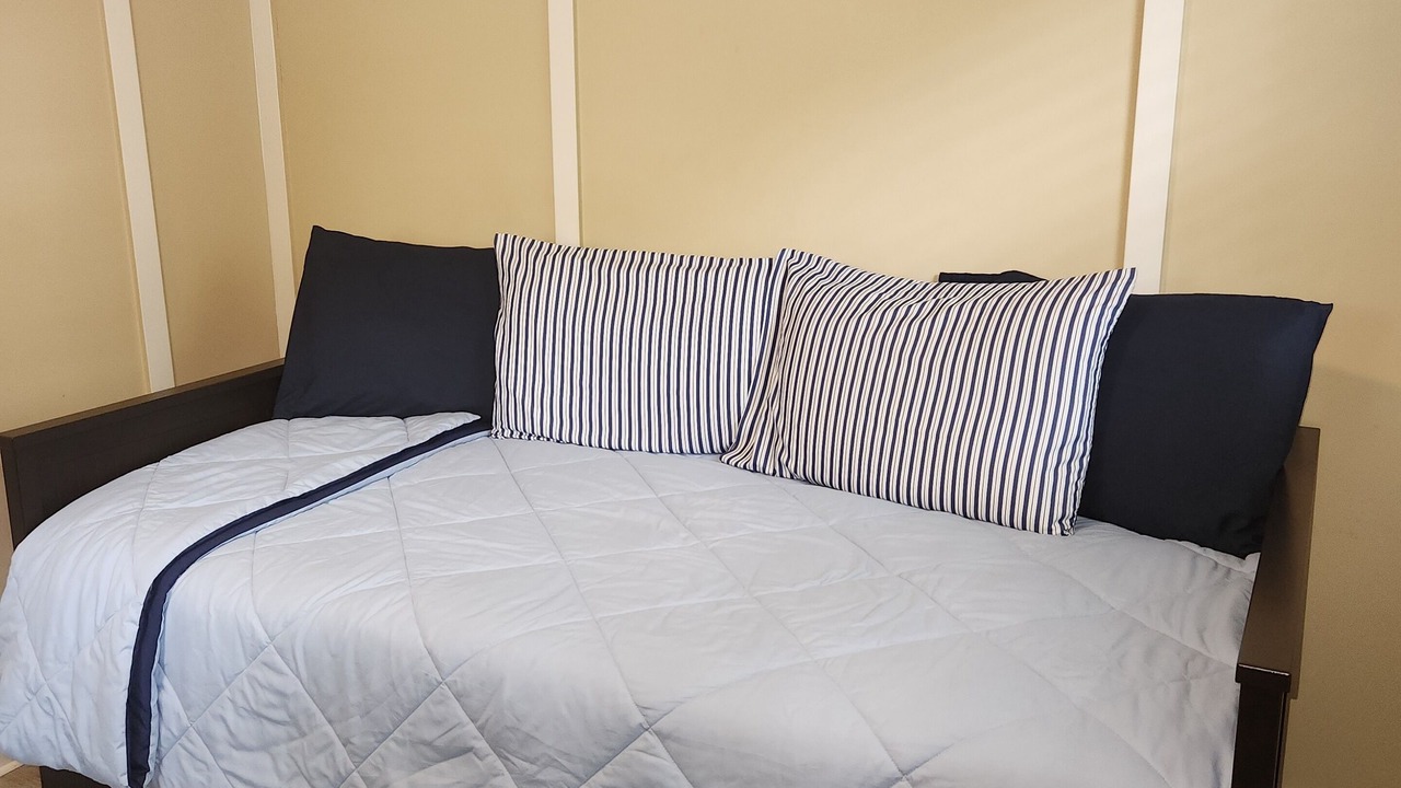 Photo of Bedroom in Glenwood