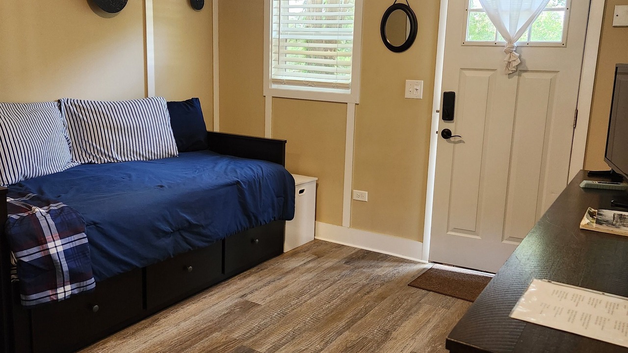 Photo of Bedroom in Glenwood