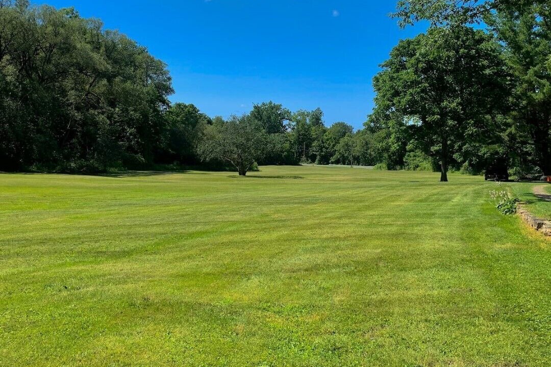 Photo of Others in North Bennington