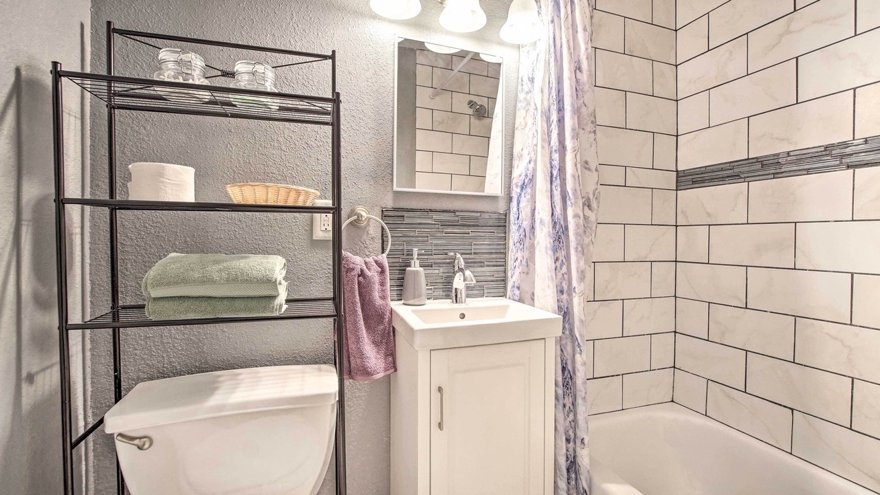 Photo of Bathroom in Lee's Summit