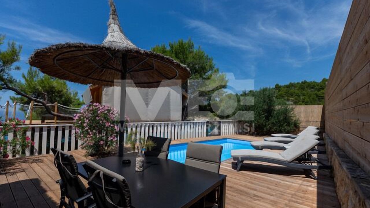 Photo of Outdoor in Jezera