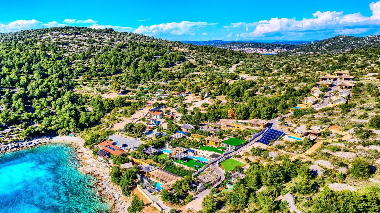 Photo of Outdoor in Jezera