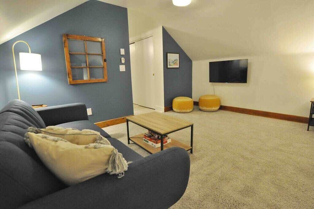 Photo of Livingroom in Hyde Park